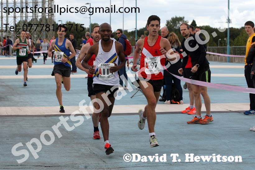 Senior mens 6 stage relay, Northern Senior 6 and 4 and Junior Stage Road Relays, SportsCity, Manchester. Photo:  David T. Hewitson/Sports for All Pics